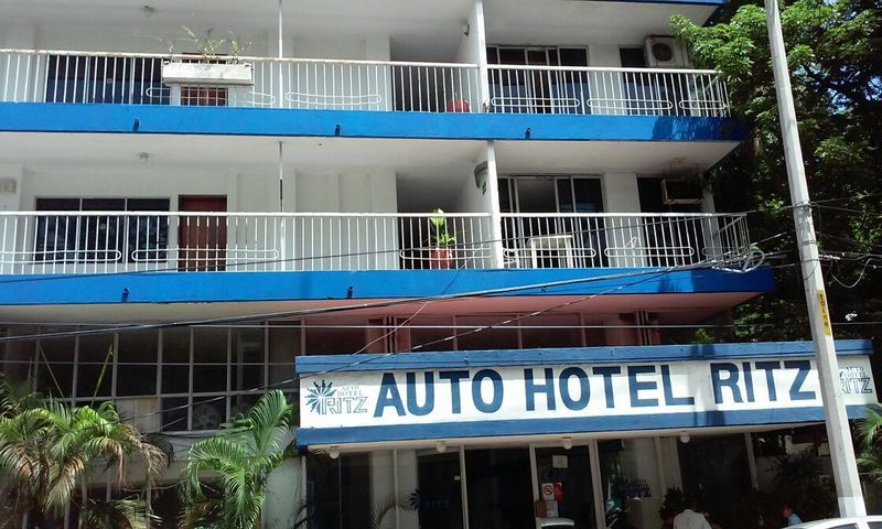 Auto Hotel Ritz Acapulco Exterior foto